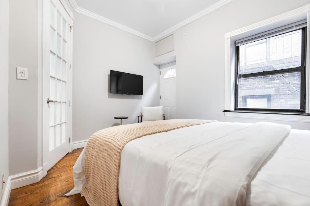 Gorgeous & Bright 3Bdr & 1Bth In Midtown Manhattan ニューヨーク エクステリア 写真